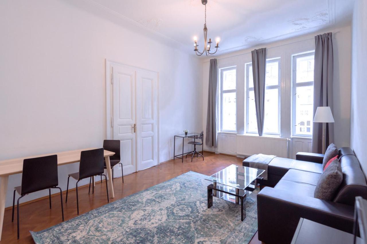 Apartments Vezenska Prague Extérieur photo