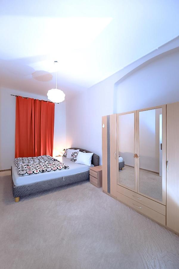 Apartments Vezenska Prague Extérieur photo