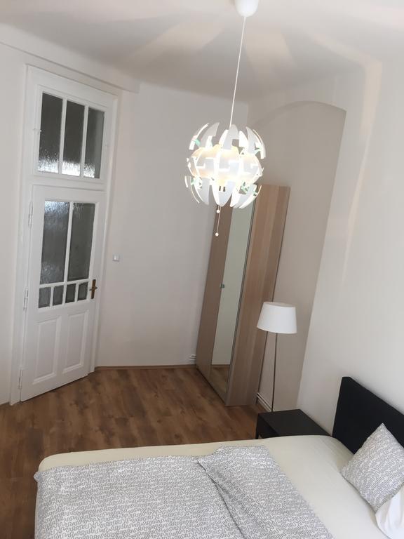 Apartments Vezenska Prague Extérieur photo